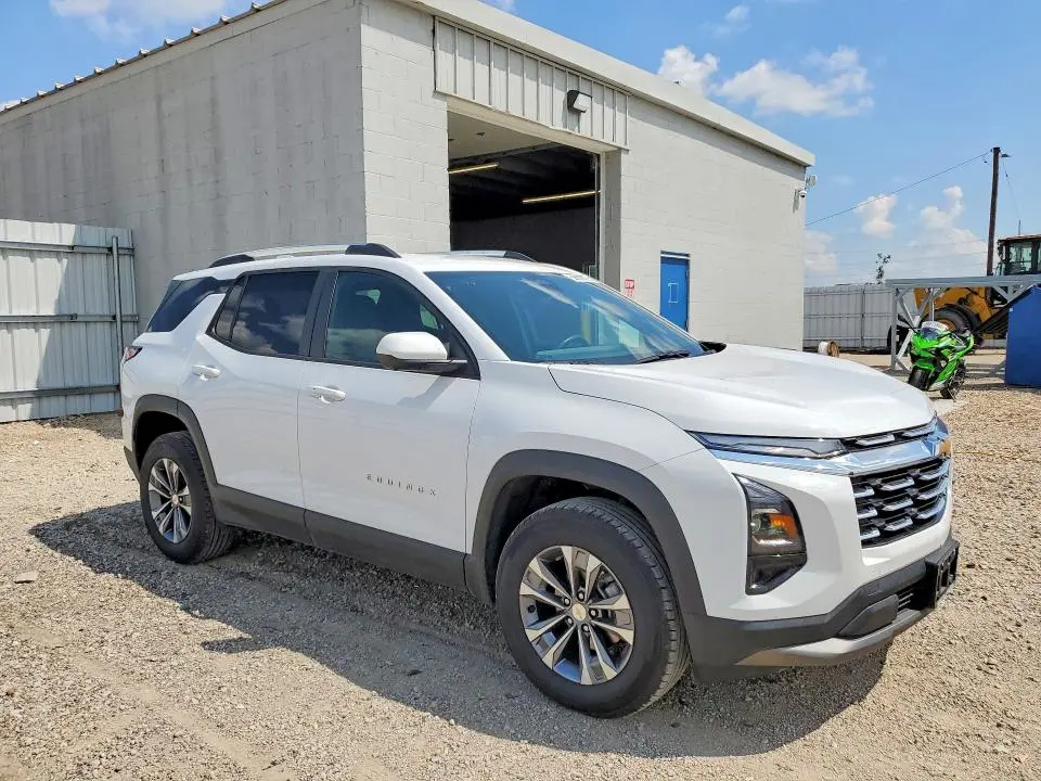 2025 CHEVROLET EQUINOX LT  