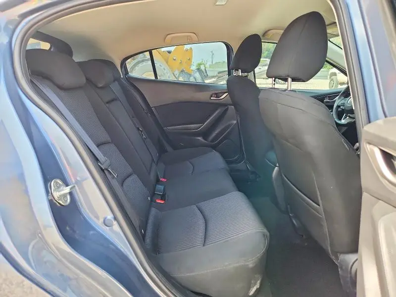 2015 MAZDA 3 TOURING  