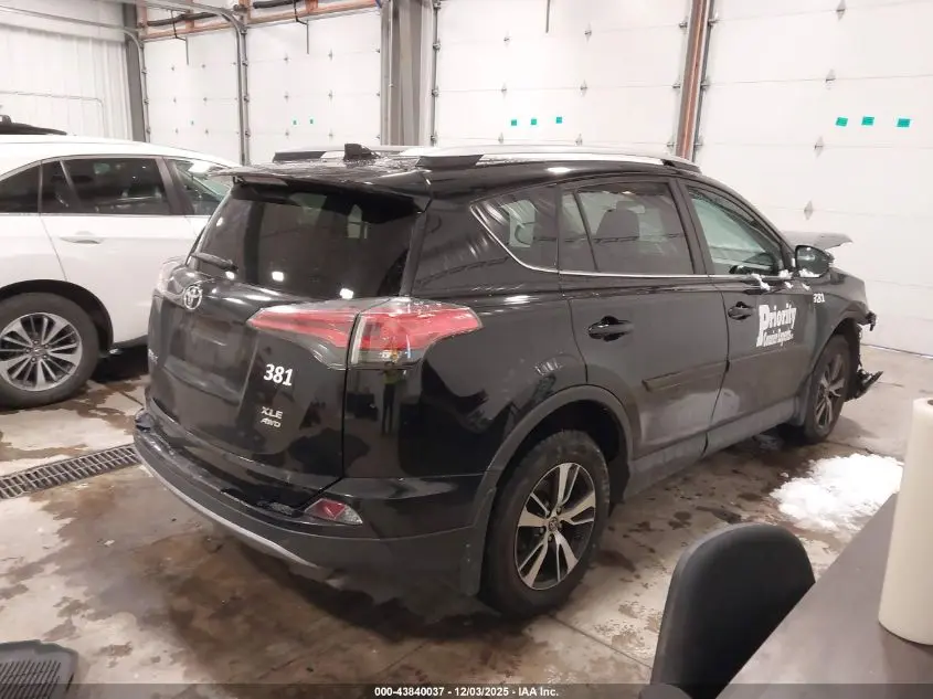 2018 TOYOTA RAV4 XLE