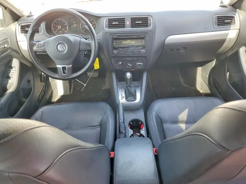 2014 VOLKSWAGEN JETTA SE  