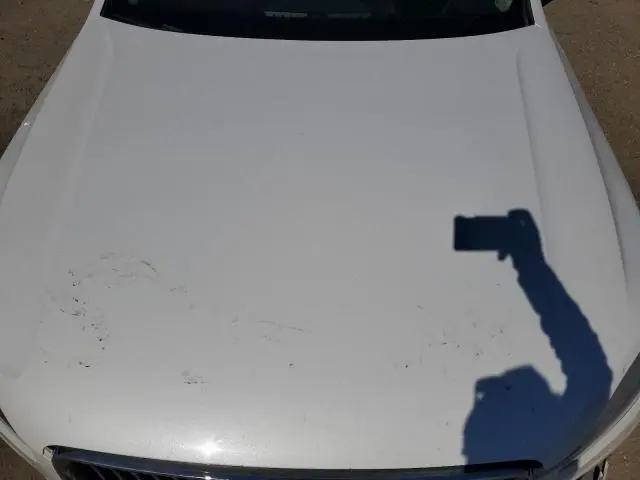 2020 VOLVO XC90 T6 MOMENTUM  