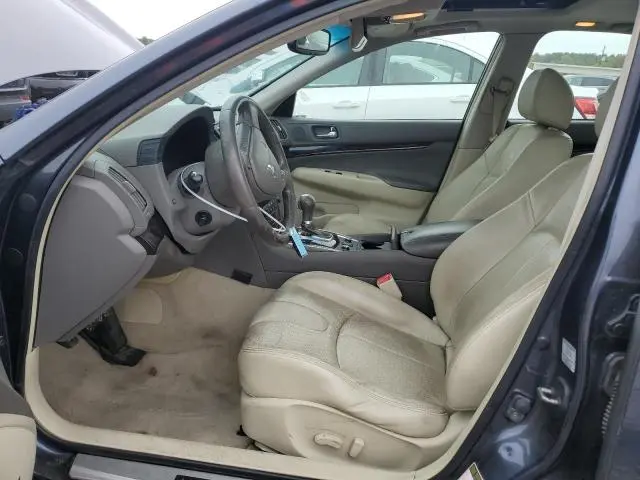 2013 INFINITI G37 