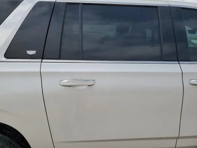 2024 CADILLAC ESCALADE ESV PREMIUM LUXURY  