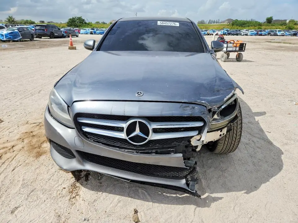 2018 MERCEDES-BENZ C 300  