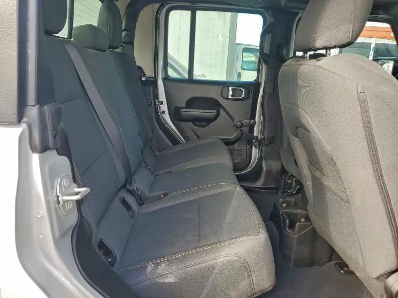 2024 JEEP GLADIATOR SPORT  