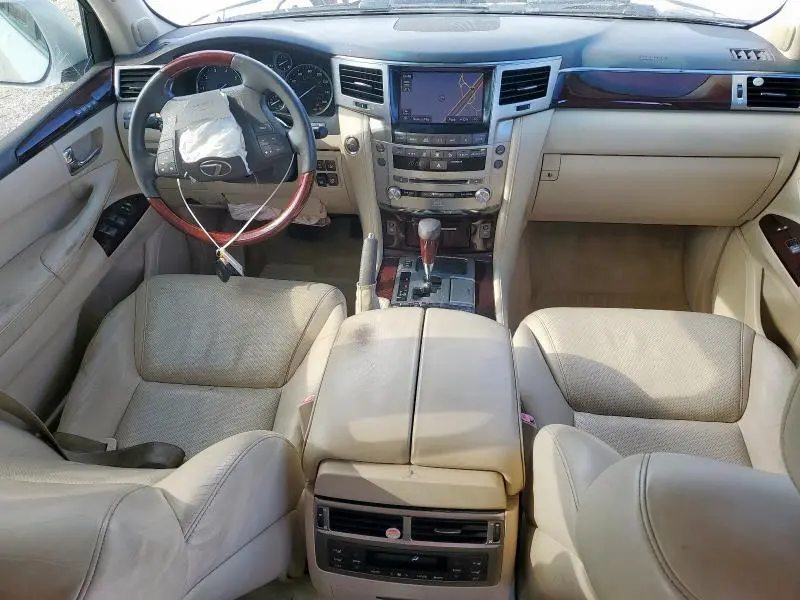 2013 LEXUS LX 570  