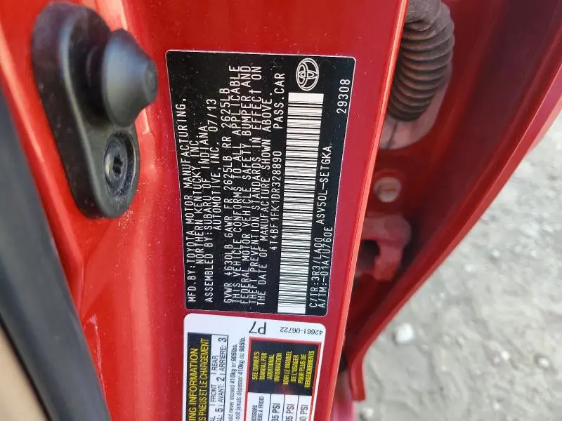 2013 TOYOTA CAMRY XLE  
