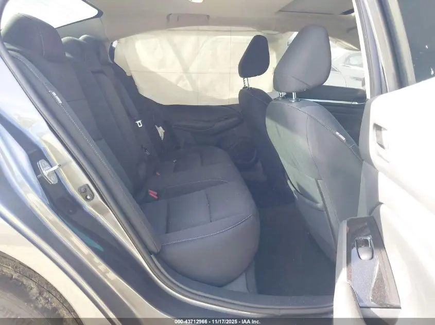 2023 NISSAN ALTIMA SV FWD