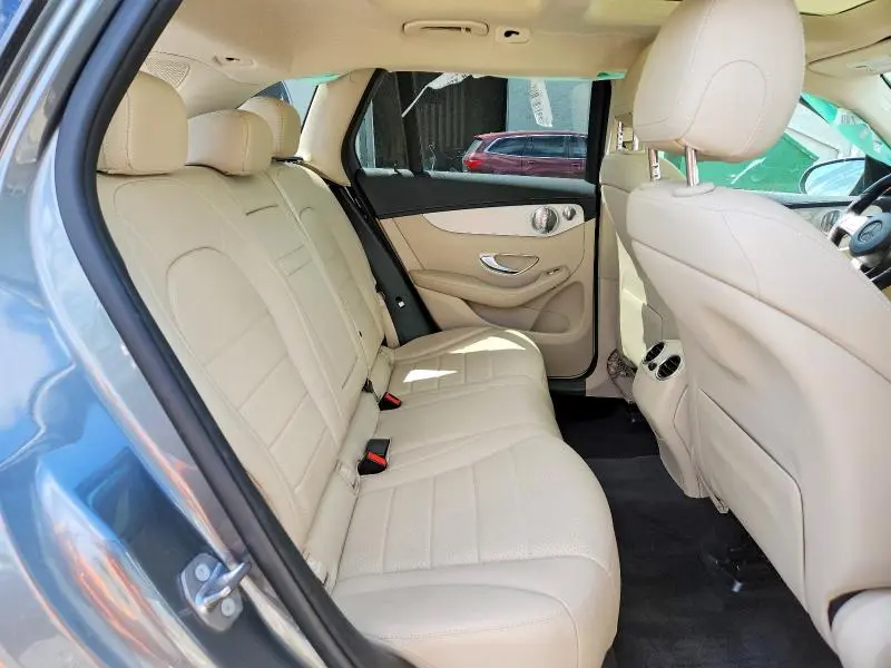 2017 MERCEDES-BENZ GLC 300 4MATIC  