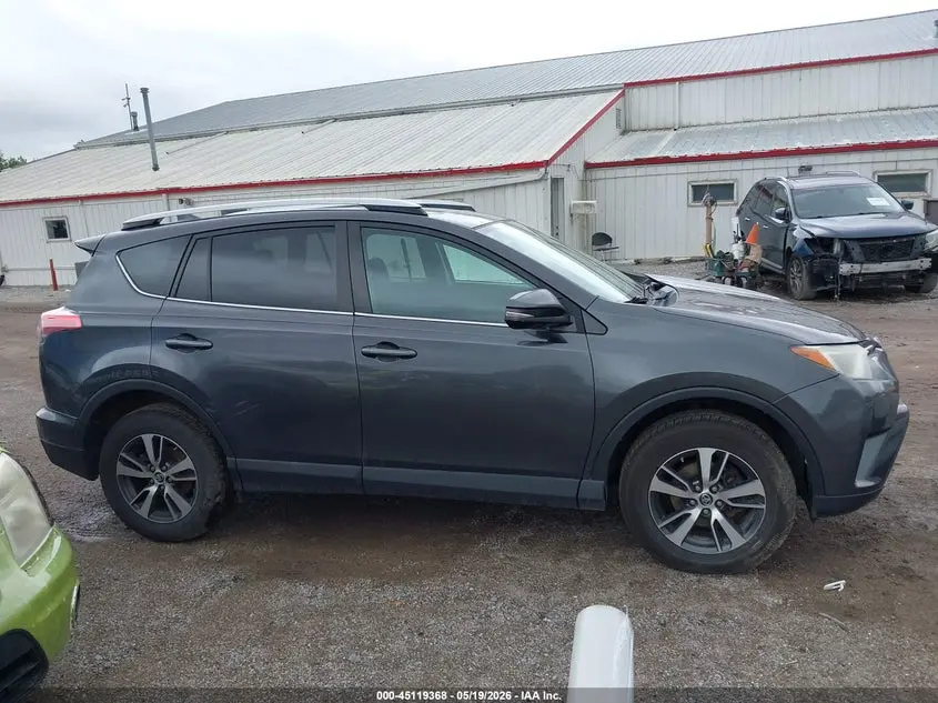 2016 TOYOTA RAV4 XLE