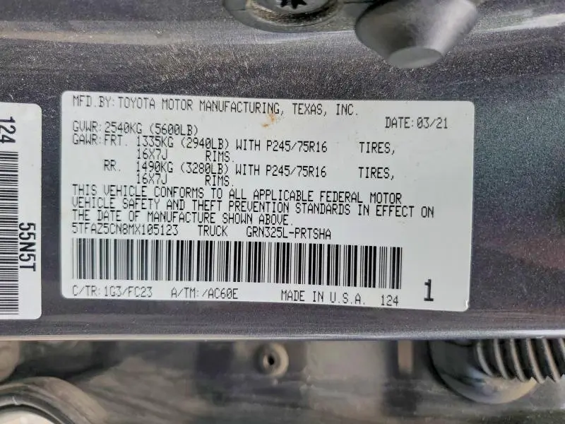 2021 TOYOTA TACOMA SR5 V6  