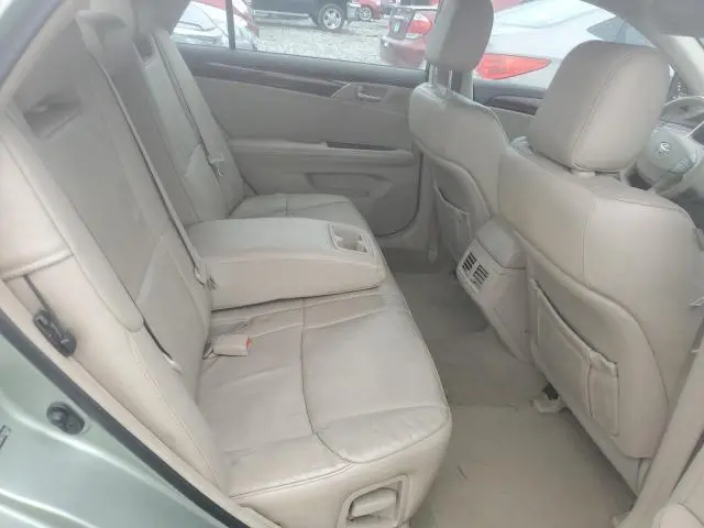 2010 TOYOTA AVALON XL  