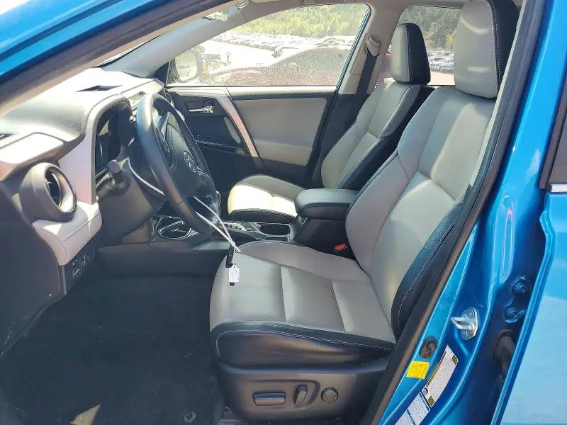 2017 TOYOTA RAV4 HV LIMITED  