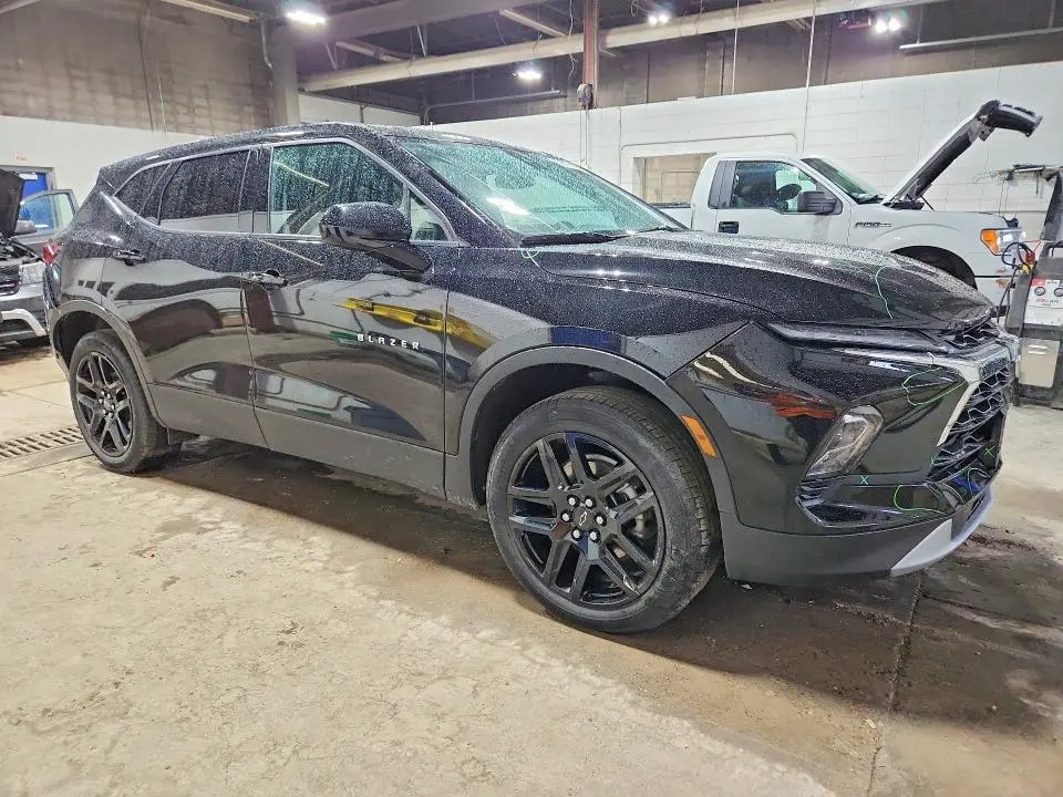 2024 CHEVROLET BLAZER 2LT  