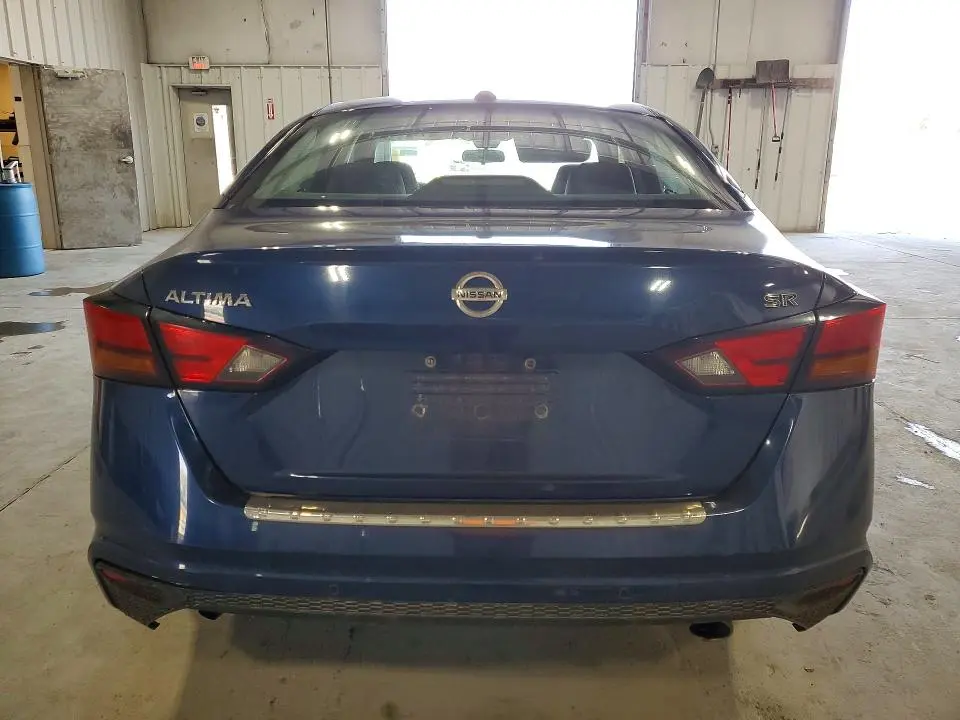 2020 NISSAN ALTIMA SR  