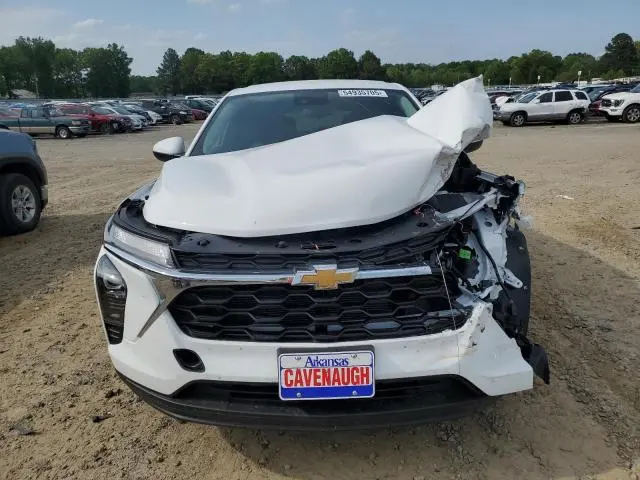 2025 CHEVROLET TRAX LS  