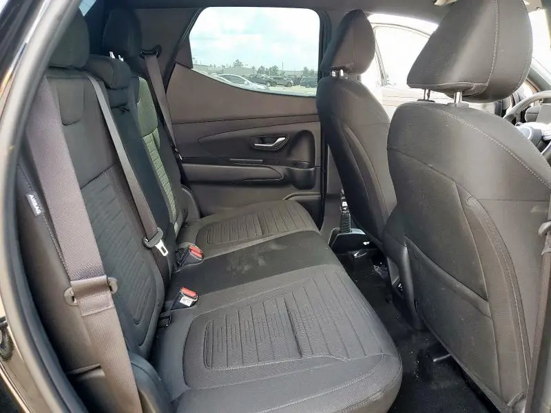 2025 HYUNDAI SANTA CRUZ SE  