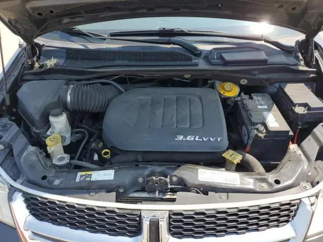 2018 DODGE GRAND CARAVAN SE  