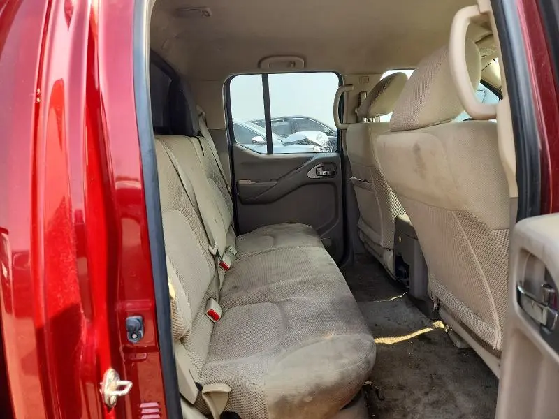 2016 NISSAN FRONTIER SV  