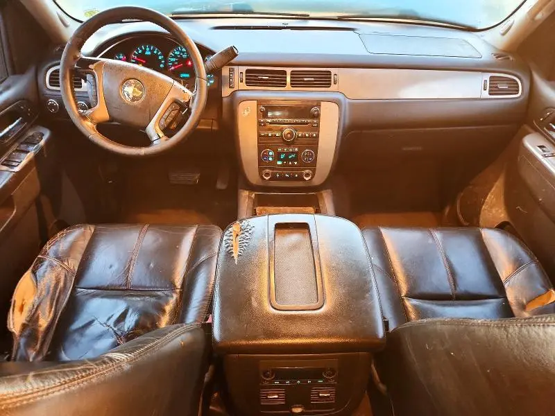 2011 CHEVROLET AVALANCHE LT  