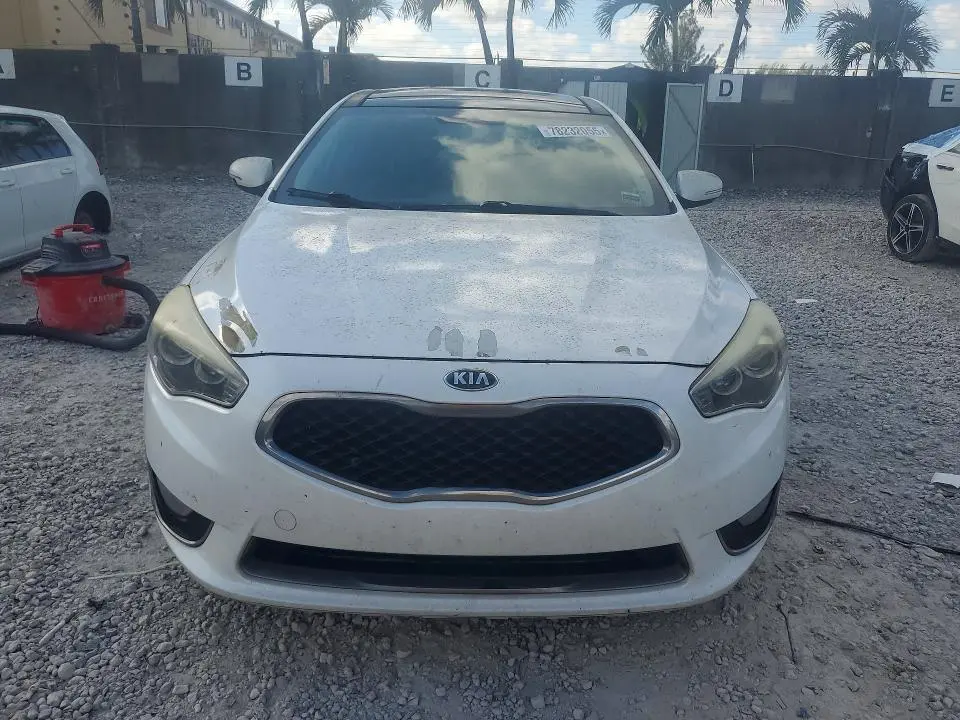 2015 KIA CADENZA PREMIUM  