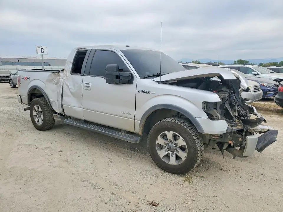 2011 FORD F150 SUPER CAB  
