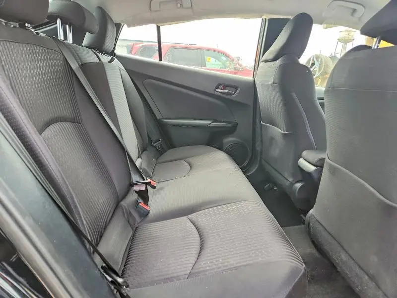 2018 TOYOTA PRIUS THREE  