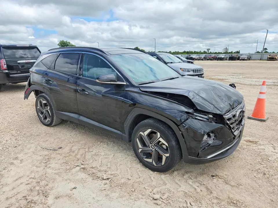 2022 HYUNDAI TUCSON   