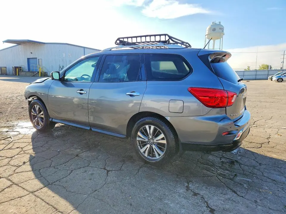 2017 NISSAN PATHFINDER S  