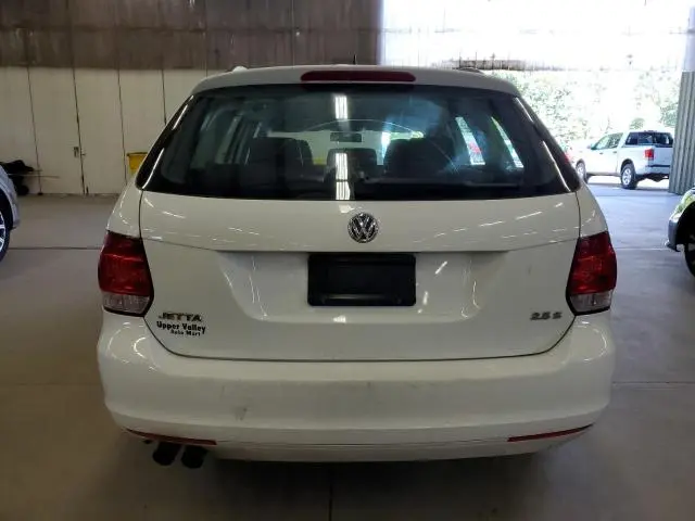 2011 VOLKSWAGEN JETTA S  
