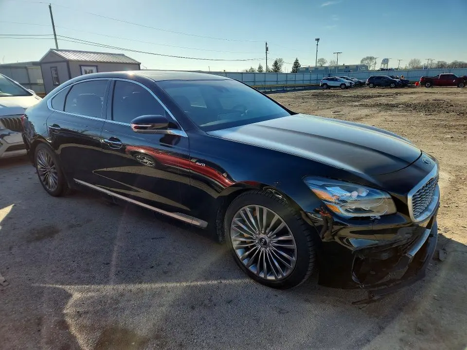 2019 KIA K900 LUXURY  