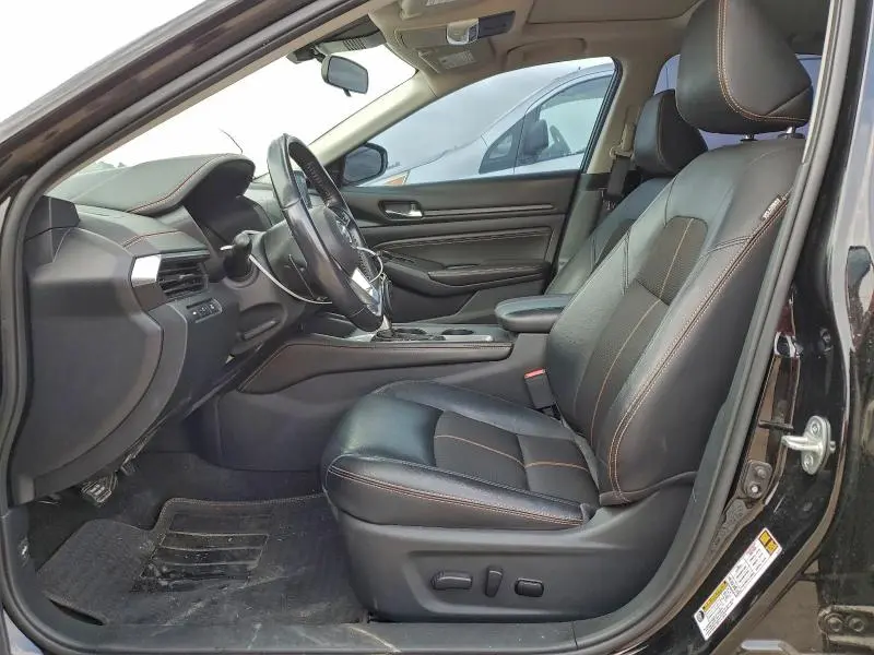 2020 NISSAN ALTIMA SR  