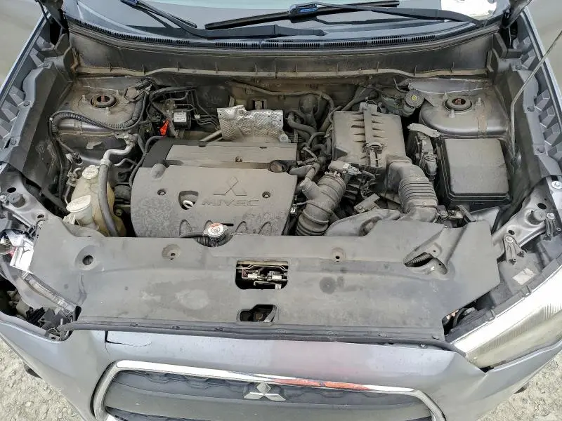 2013 MITSUBISHI OUTLANDER SPORT LE  