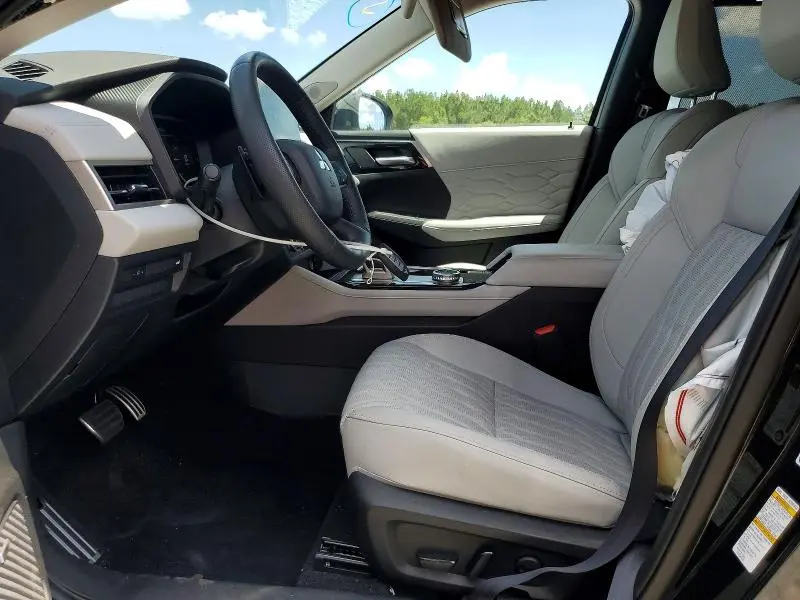 2025 MITSUBISHI OUTLANDER SEL  