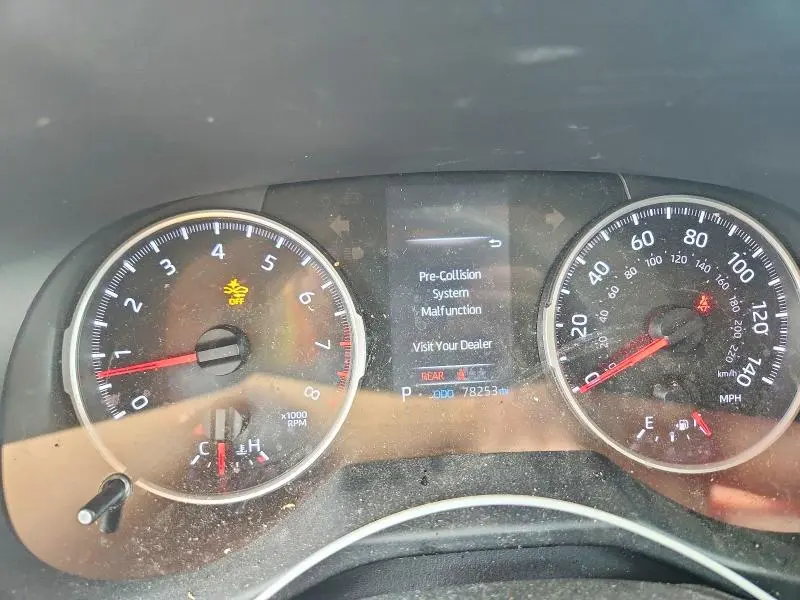 2019 TOYOTA RAV4 LE  