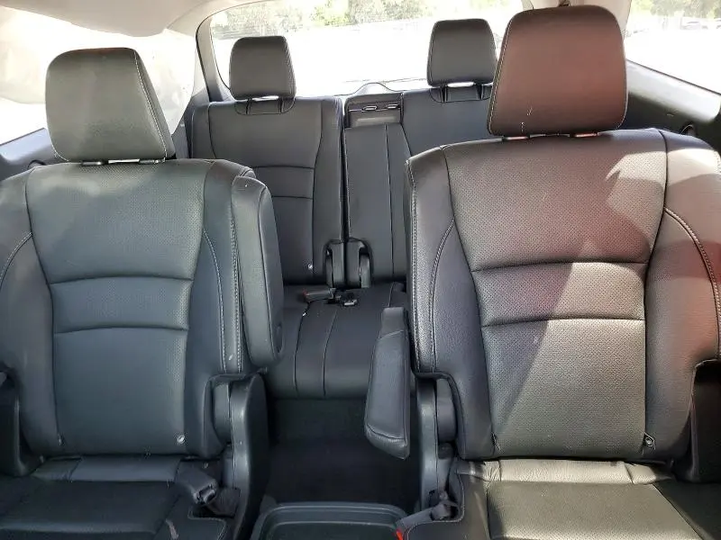 2021 HONDA PILOT ELITE  