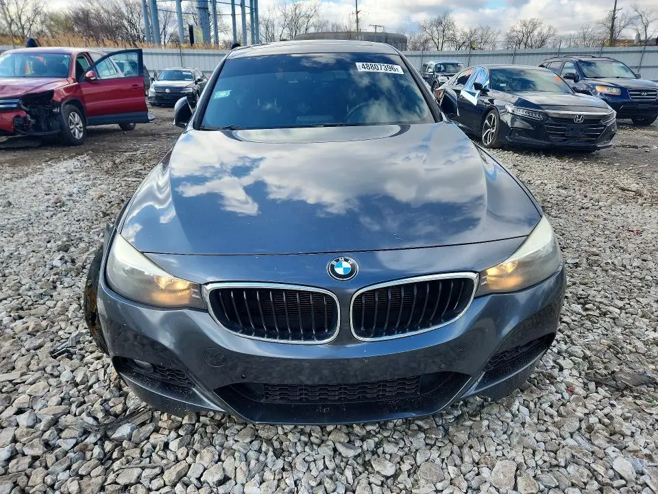 2016 BMW 328   