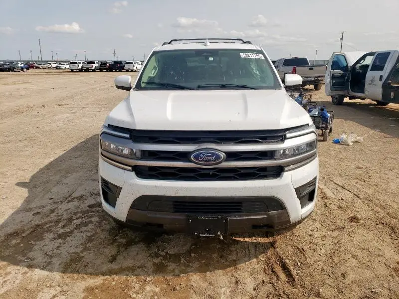 2023 FORD EXPEDITION XLT  