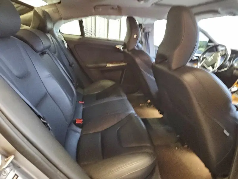 2016 VOLVO S60 PREMIER  