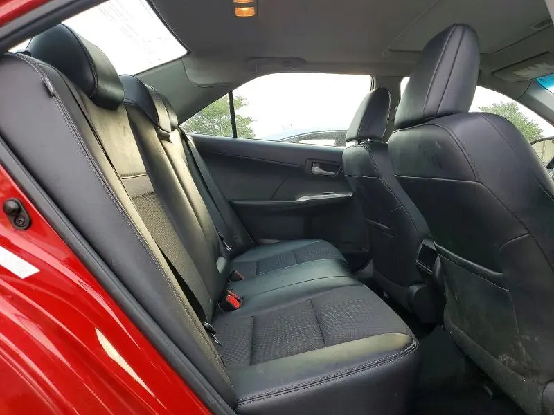 2014 TOYOTA CAMRY SE  