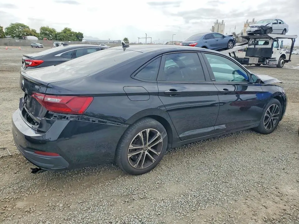 2023 VOLKSWAGEN JETTA SPORT  