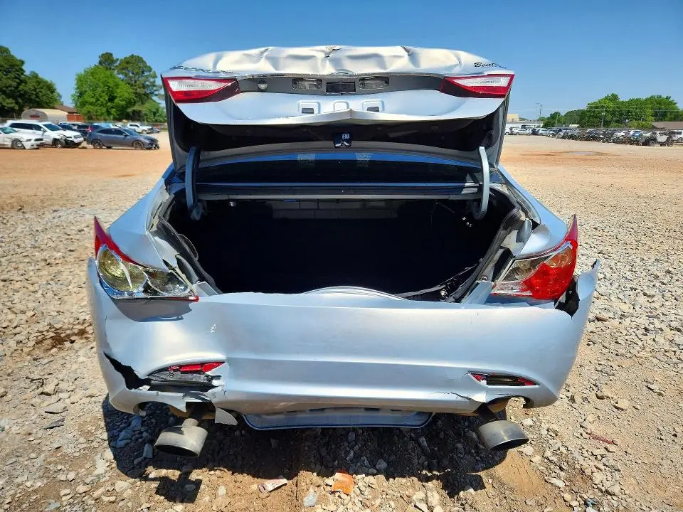 2012 HYUNDAI SONATA SE  