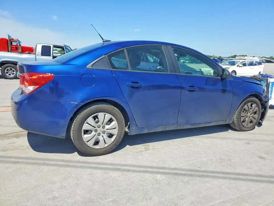 2013 CHEVROLET CRUZE LS  