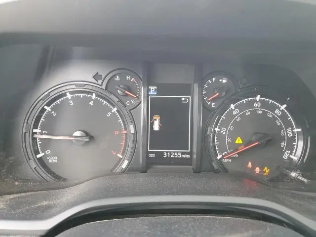 2023 TOYOTA 4RUNNER SE  