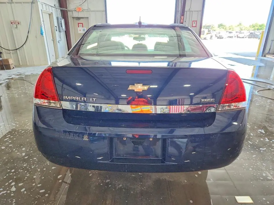 2011 CHEVROLET IMPALA LT  
