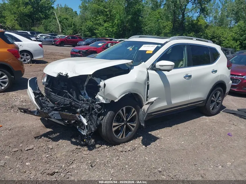 2018 NISSAN ROGUE SL