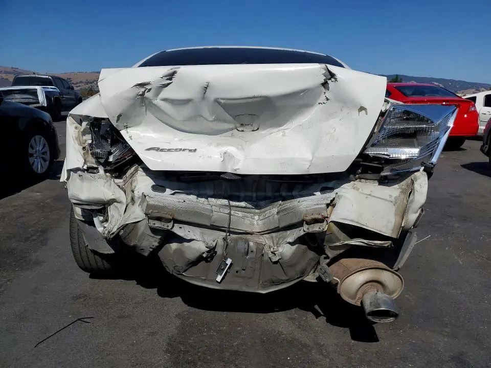 2012 HONDA ACCORD LX  