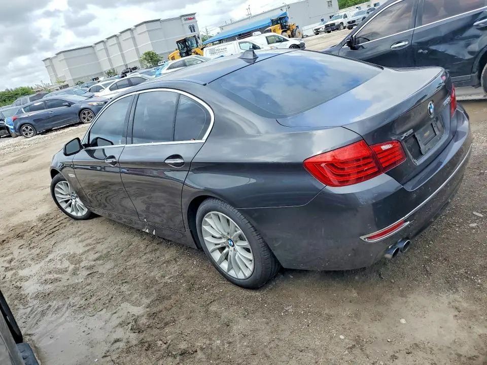 2016 BMW 528 XI  