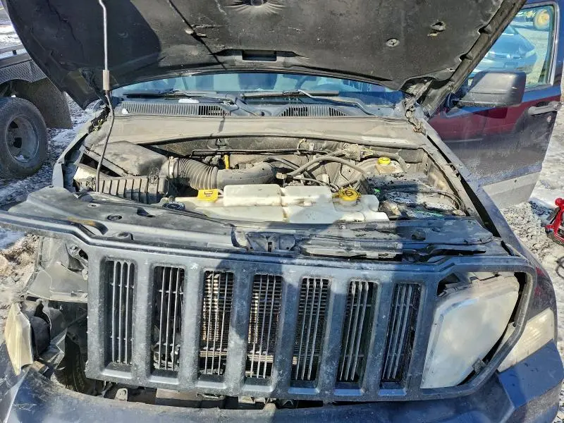 2010 JEEP LIBERTY SPORT  