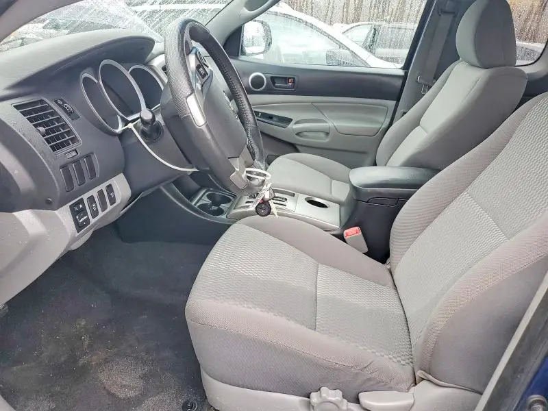 2014 TOYOTA TACOMA BASE  